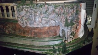 Túneles y zona rocosa parte Oeste
